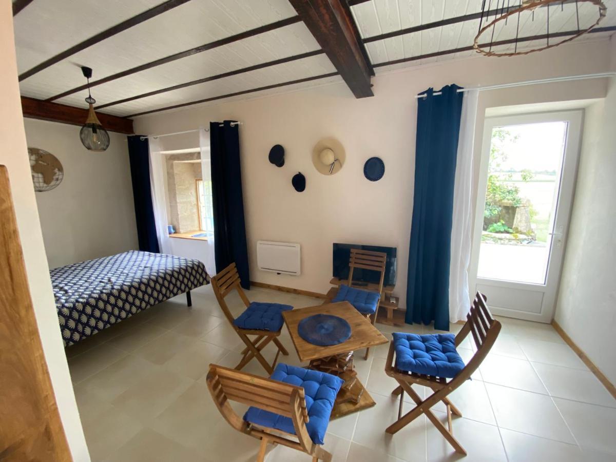 L'Anagramme, Chambres, Table D'Hotes Et Gite Pour Adultes, Naturistes Ou Non ! Cindre Экстерьер фото