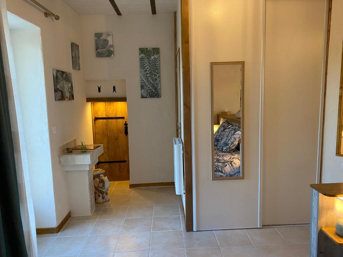 L'Anagramme, Chambres, Table D'Hotes Et Gite Pour Adultes, Naturistes Ou Non ! Cindre Экстерьер фото